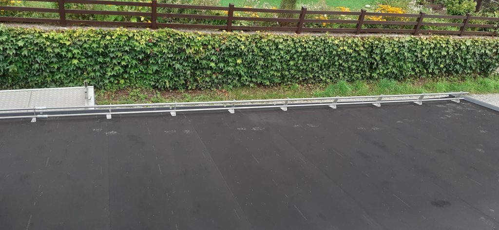 Abdichtung und Schneefang