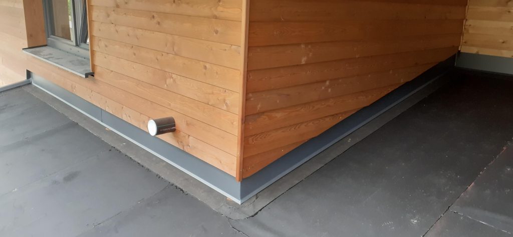 Resitrix Abdichtung und Schutzblech