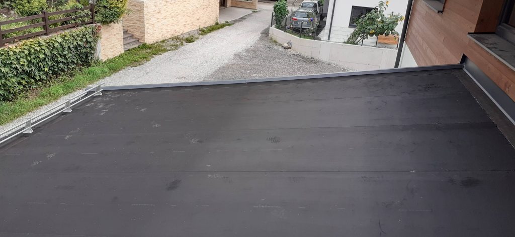 Vordach Abdichtung inkl. Schneefang